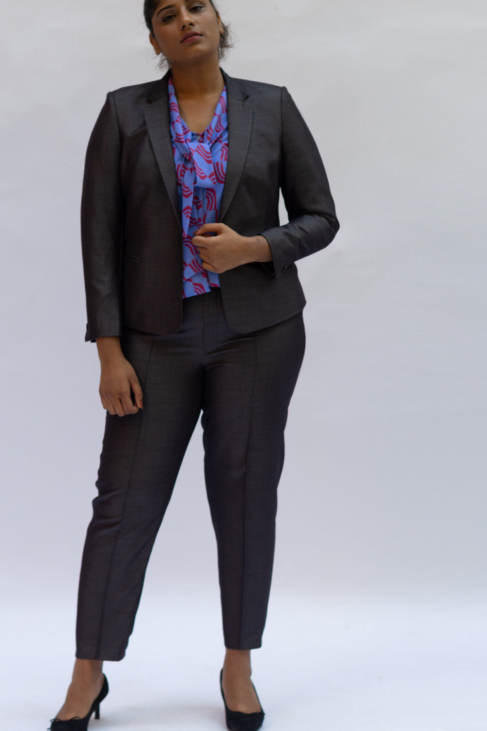 Charcoal Pin-tucked Cropped Pants