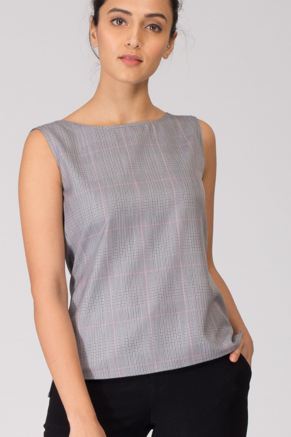Monana Plaid Top with Removable Belt