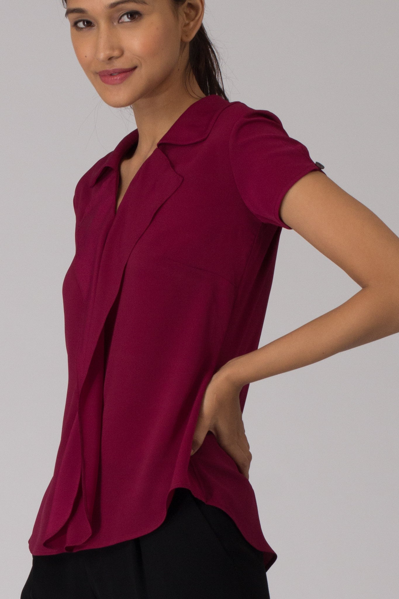 Flowy ruffle blouse | Intermod Workwear 