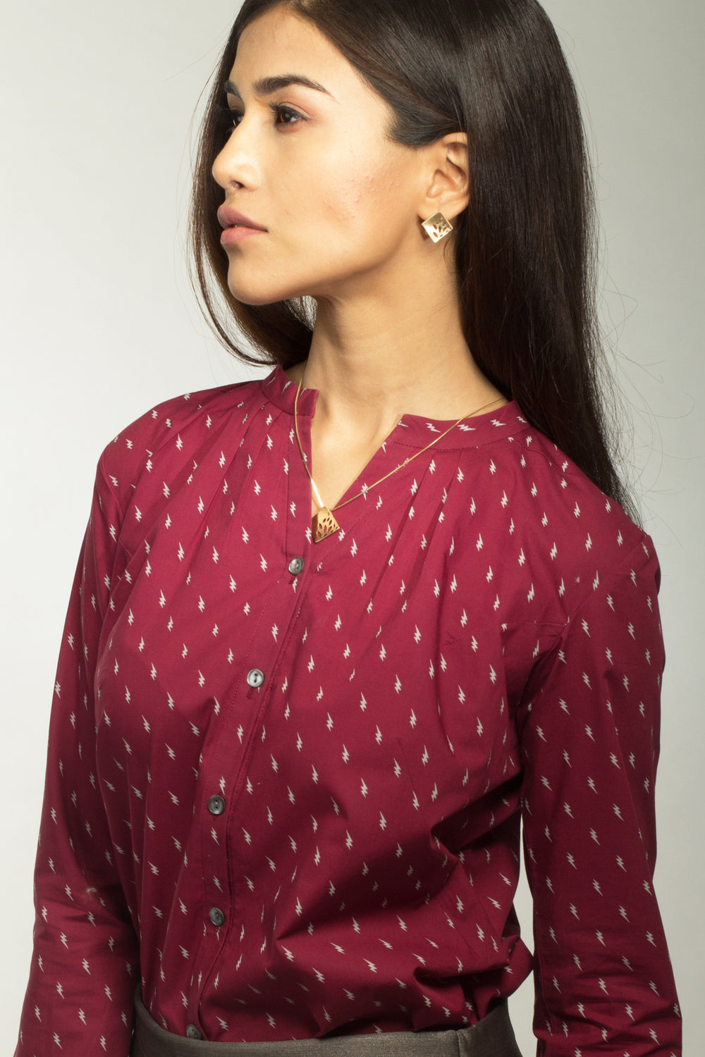 Garnet Pleated Collar Shirt