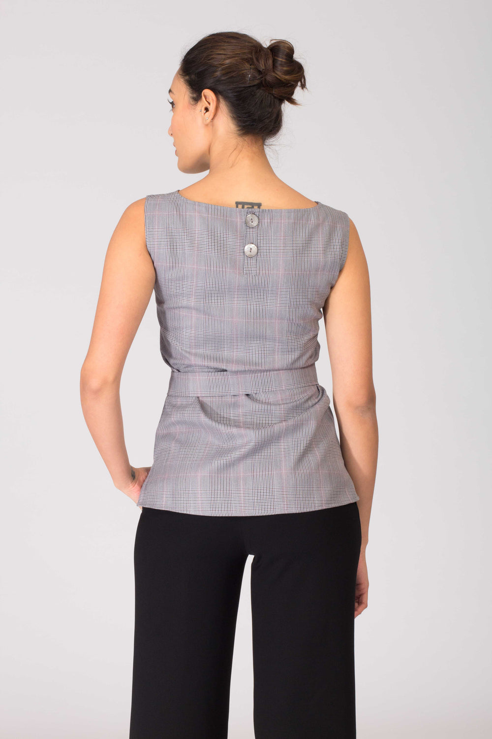 Monana Plaid Top with Removable Belt